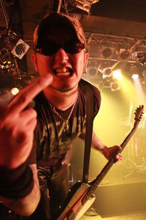 2923357_982754385_42large.jpg